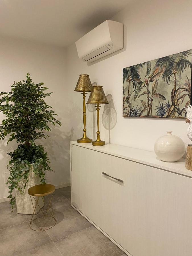 לינה וארוחת בוקר בודירו A Casa Di Lella מראה חיצוני תמונה